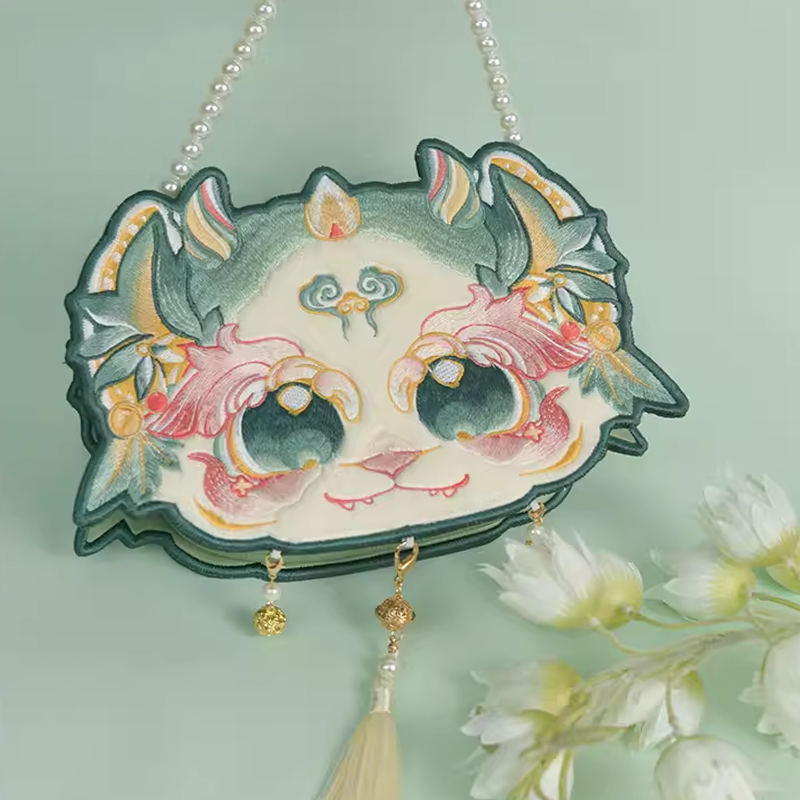 Embroidered Vintage Hanfu Bai Ze Cat Lady Bag